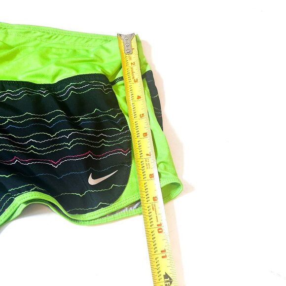Nike Dri Fit Crew Running Short Black and Green Size Medium - Picture 9 of 12